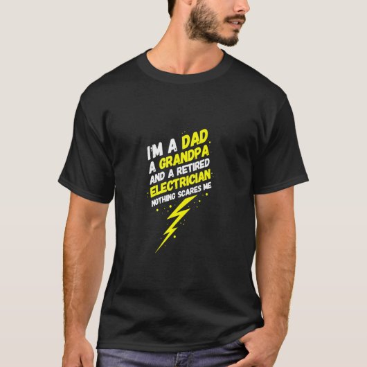 電気工おもしろい退職した式引用文おもしろい電気工 Tシャツ (正面)