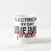 電気技師のゾンビのハンター コーヒーマグカップ (中央)