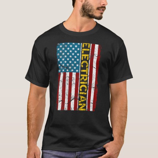 電気技師アメリカ国旗のケーブル電気技師エンジン Tシャツ (正面)