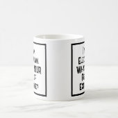 電気技師。専門分野とは コーヒーマグカップ (中央)