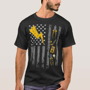 電気技師USAフラグ電圧ラインマン回路ケーブル Tシャツ