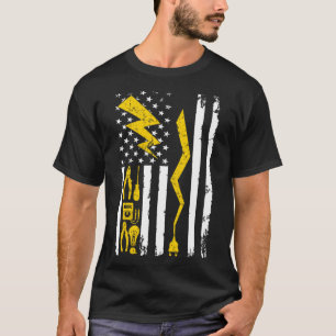 電気技師USAフラグ電圧ラインマン回路ケーブル Tシャツ