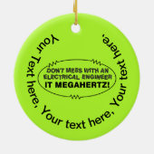 電気技術者メガヘルツ楕円 セラミックオーナメント (裏面)