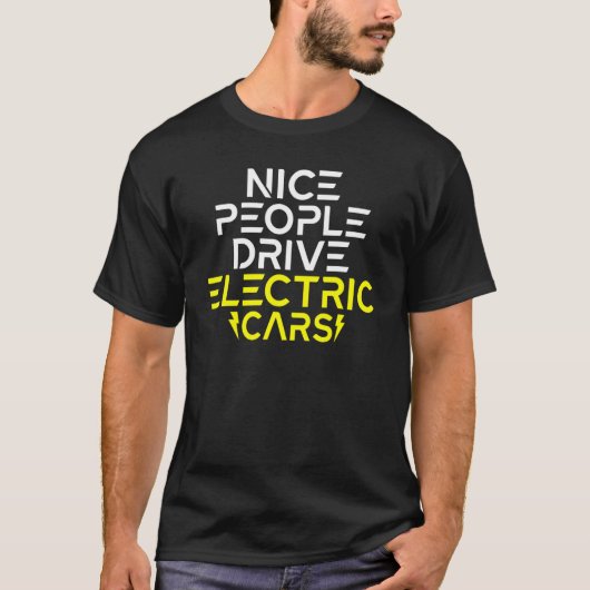 電気自動車EV電気自動車を運転するニース人 Tシャツ (正面)