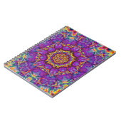 電気花の紫色の虹の万華鏡のように千変万化するパターンの芸術 ノートブック (左側)