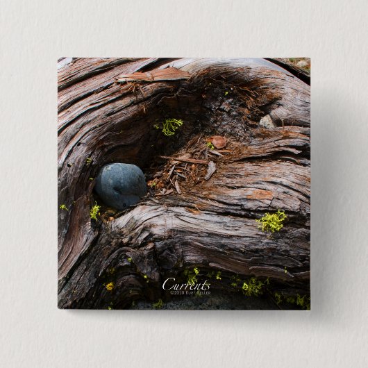 電流ボタン 缶バッジ (正面)