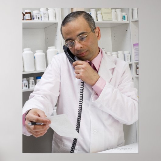 電話を使う薬剤師 ポスター (正面)