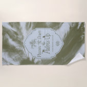 電話ダウン、手のひら上げ – 白い蓮 ビーチタオル (正面)