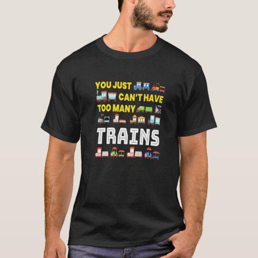 電車が多過ぎて鉄道車両の模型が作れない Tシャツ (正面)