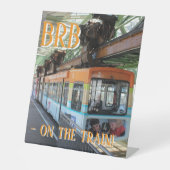 電車の上のBRB上の上の上の浮動列車 台座サイン (正面)