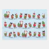 電車の中でサンタ&ブラックガール ラッピングペーパーシート (正面3)