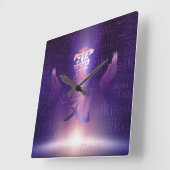 霊気のシンボルと紫色の光の癒し手 スクエア壁時計 (傾斜)