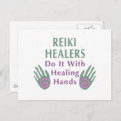 霊気の治療者が癒しの手でそれを行う ポストカード (正面/裏面)