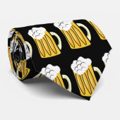 霜の降りたなビールのジョッキのバーのホッパー ネクタイ (ロール)