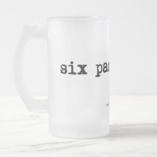 霜の降りたなビールのジョッキ フロストグラスビールジョッキ