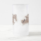 霜降りビアマグ：砂の中で勝利 フロストグラスビールジョッキ (中央)