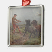 霧がかったスコットランドの風景の中の2つのシェトランドのポニー メタルオーナメント (左)