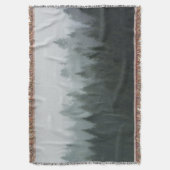 霧がかった山林の秋の霧 スローブランケット (正面縦)