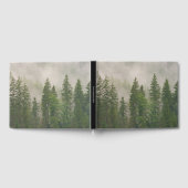 霧がかった霧の森の木 ゲストブック (全面)