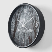 霧が立つ冬の森 壁時計 (傾斜)