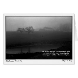 霧で覆われるScammanの農場