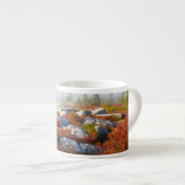 霧と景色トロッコの芝地の荒野の秋 エスプレッソカップ (正面右)