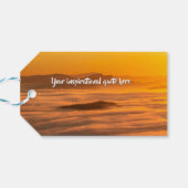 霧のカスタム風景の上にあなたの文字の日の出 ギフトタグ (裏面横)