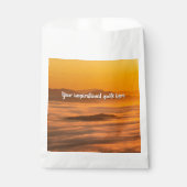 霧のカスタム風景の上にあなたの文字の日の出 フェイバーバッグ (正面)