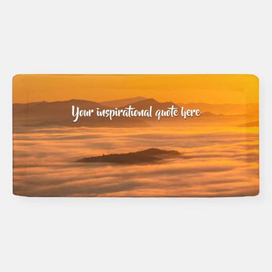 霧のカスタム風景の上にあなたの文字の日の出 横断幕 (横)