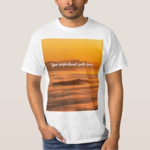 霧のカスタム風景の上にあなたの文字の日の出 Tシャツ
