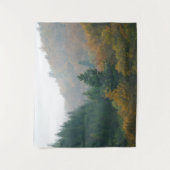 霧の中に消え去る霧に覆われた秋の森 タペストリー (正面)