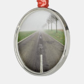 霧の中の道は何にもならない メタルオーナメント (左)