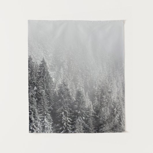 霧の中の雪包まれたのトウヒ林 タペストリー (正面)