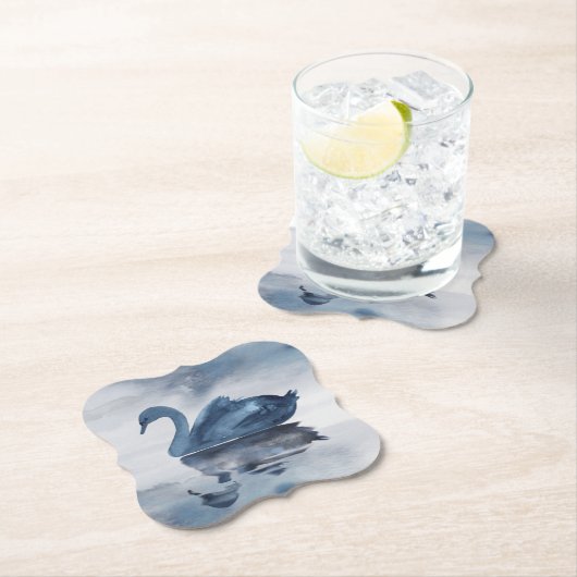 霧の反射 | Moody Dusty Blue Swan on Lake ペーパーコースター (インサイチュ)