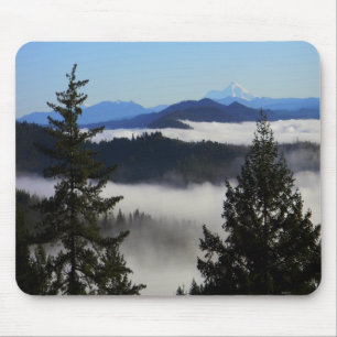 霧の向こうのシャスタ山… マウスパッド