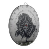 霧の多い木 ダーツボード (正面左)