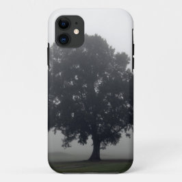 霧の多い木 iPhone 11 ケース