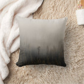 霧の多い松の木 クッション (ブランケット)