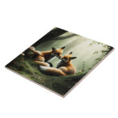 霧の多い森のキツネのカドル タイル (側面)