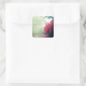 霧の多い鉄道跡の風光明媚な写真 スクエアシール (バッグ)