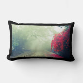 霧の多い鉄道跡の風光明媚な写真 ランバークッション (正面)