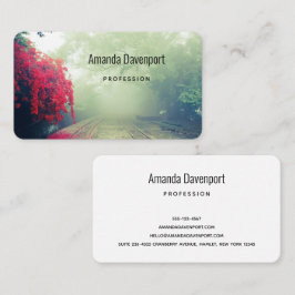 霧の多い鉄道跡の風光明媚な写真 名刺