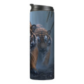 霧の威厳のある多いジャングルのトラ タンブラー (回転右)