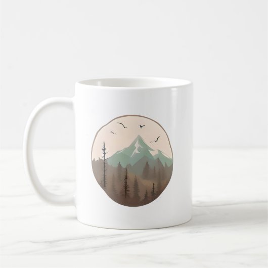 霧の山のピーク – 穏やかな森の風景 コーヒーマグカップ (左)