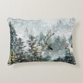 霧の山林の森のシカ アクセントクッション