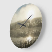 霧の朝 – 時計 (傾斜)