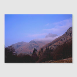 霧の朝Langdale Pikes Cumbria England