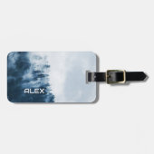 霧の木のトップフォレスト – 大気の森 ラゲッジタグ (正面横)