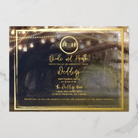 霧の森のエレガントラモダン結婚イの金ゴールド 箔招待状 (正面)