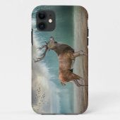 霧の深い森の中の一人の鹿 Case-Mate iPhoneケース (裏面)